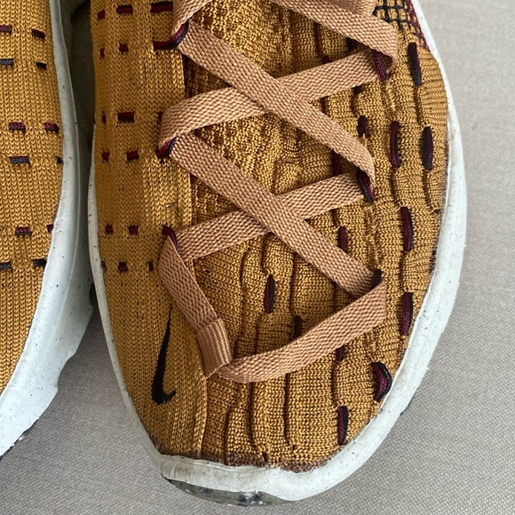 NEW Nike Space Hippie 04 Wheat Dark Beetroot (Women's) - Picture 6 of 16